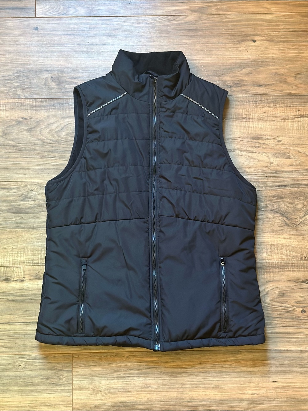 Asics Black Men's Zip-Front Vest